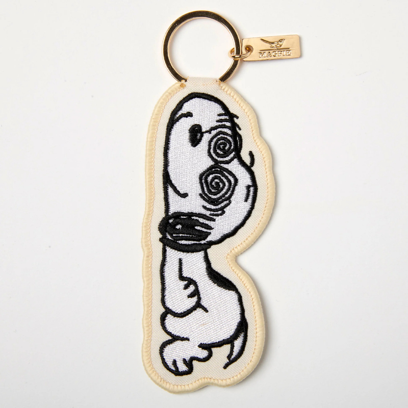 Magpie Peanuts Key Charm Tune Out