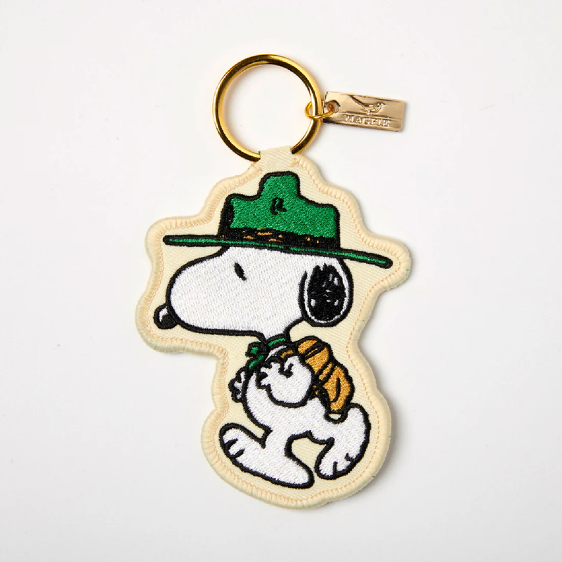 Magpie Peanuts Key Charm Camp Snoopy
