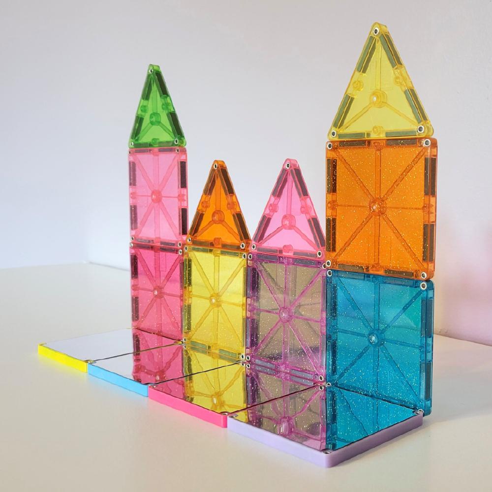 MAGT-18915@MAGNA-TILES® Stardust 15 Piece Set